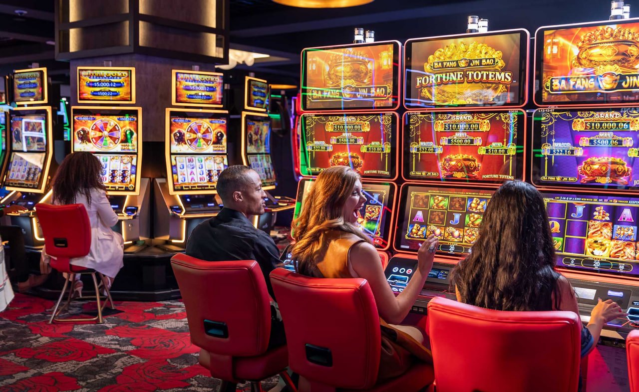 monro casino